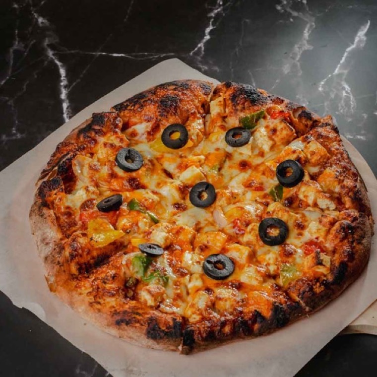 Chipotle Paneer Pizza